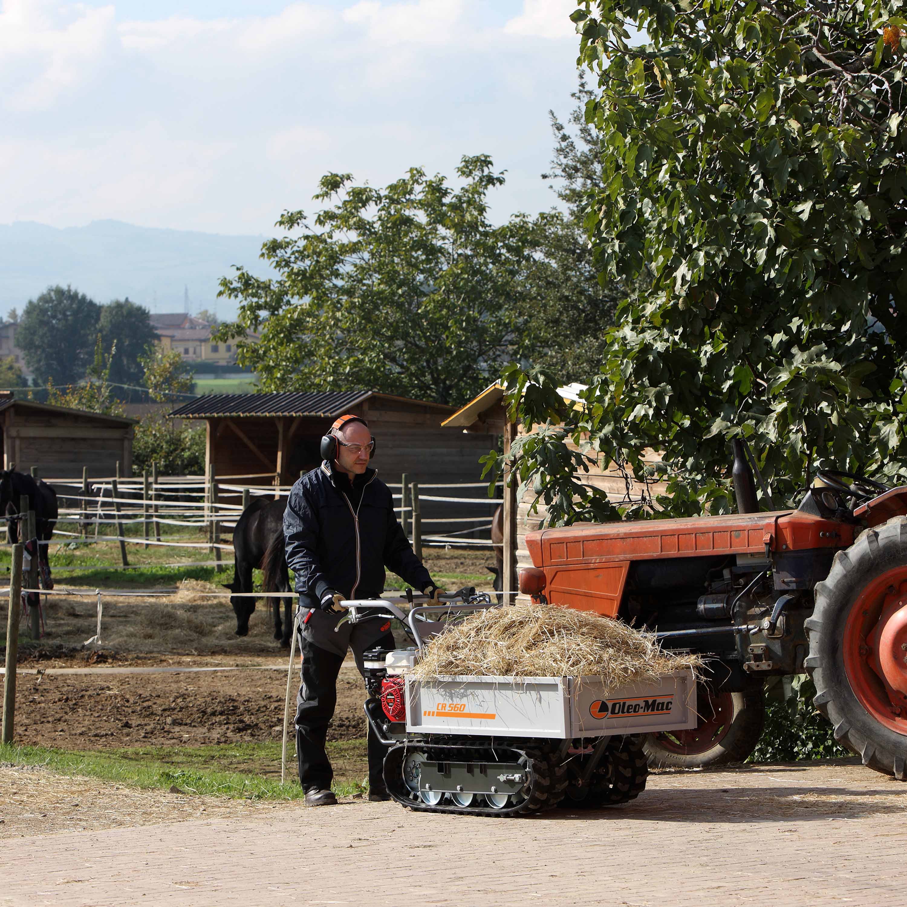 oleo-mac-cr-560-transporteur-chenilles-550-kg image 2
